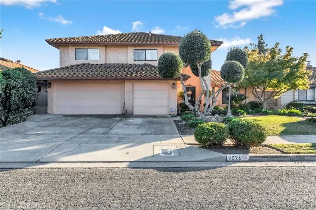 2526 Grapewood, Madera