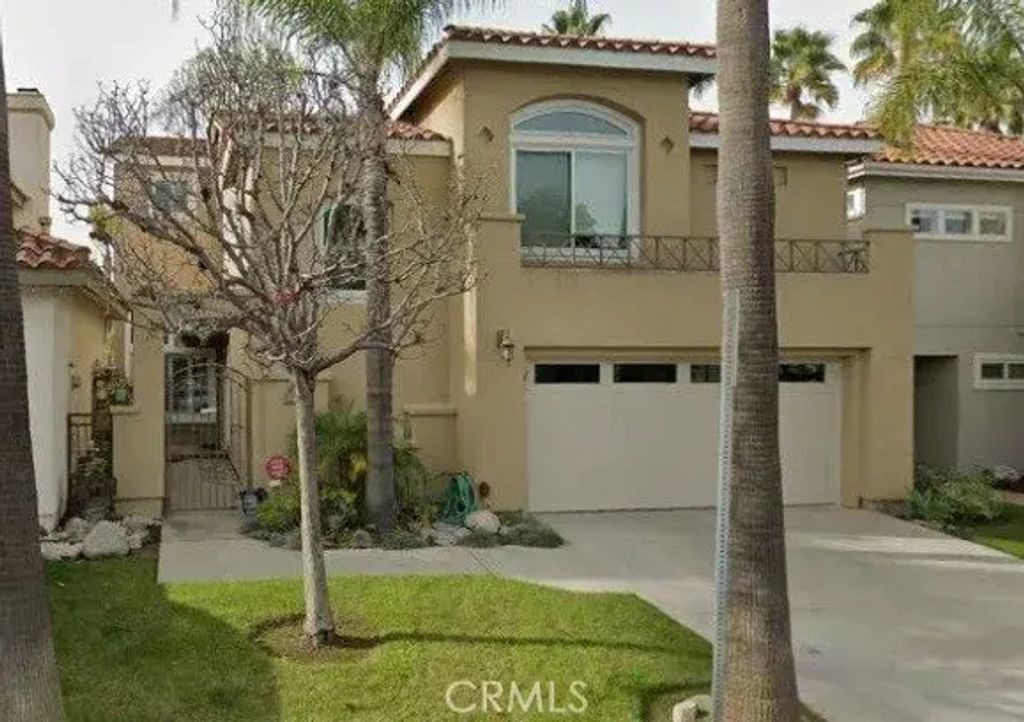 5812 Spinnaker Bay Drive, Long Beach