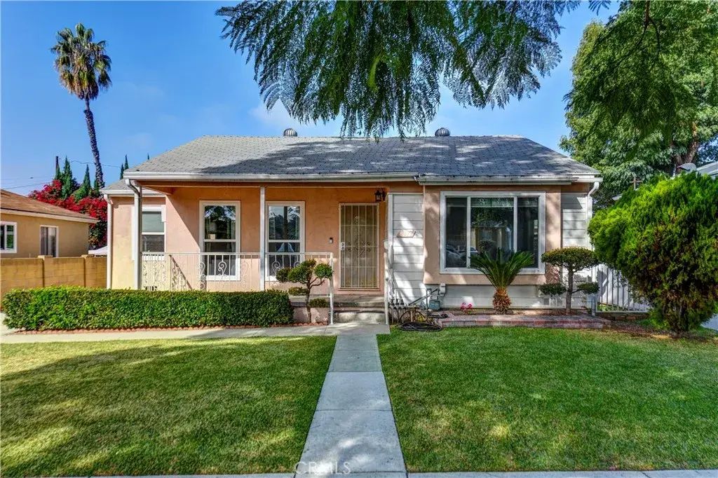 8415 Newlin Avenue, Whittier