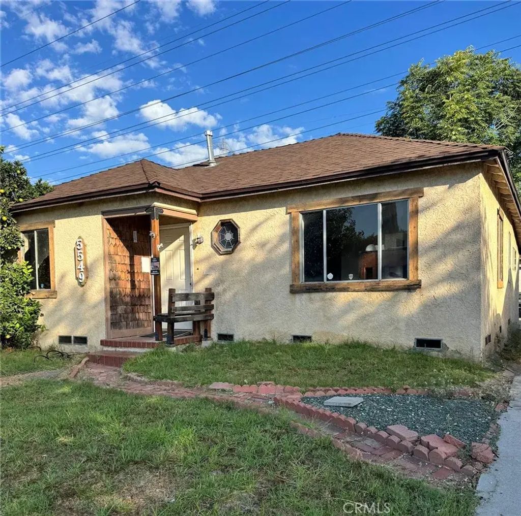 5549 Ashworth, Lakewood