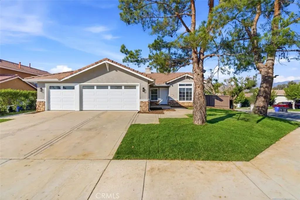 33630 Brushy Hollow, Yucaipa