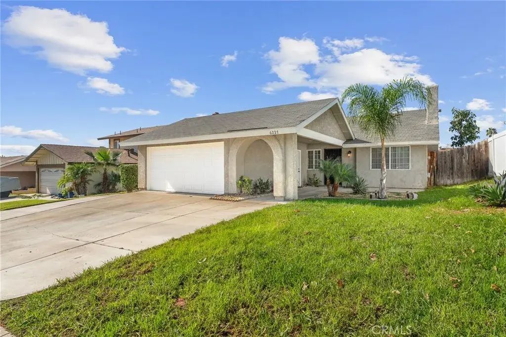 6227 Cross River, Riverside