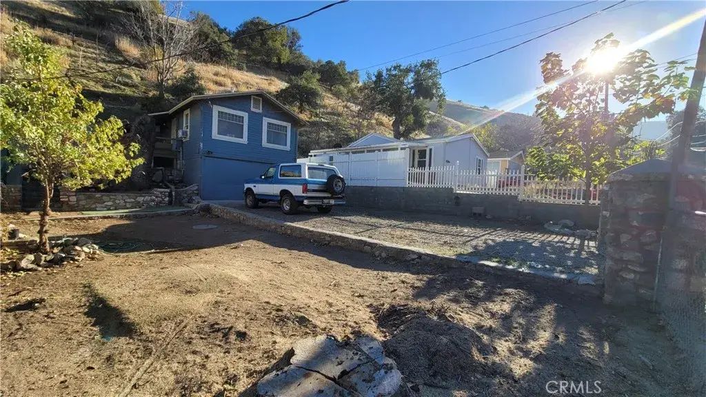 516 South, Lebec
