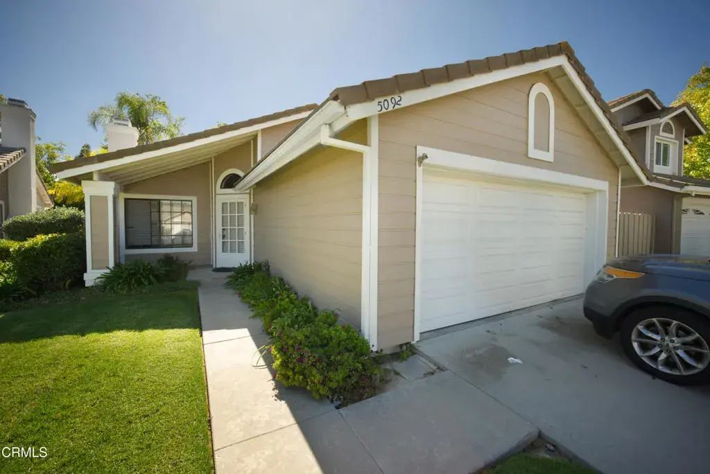 5092 Via Calderon, Camarillo