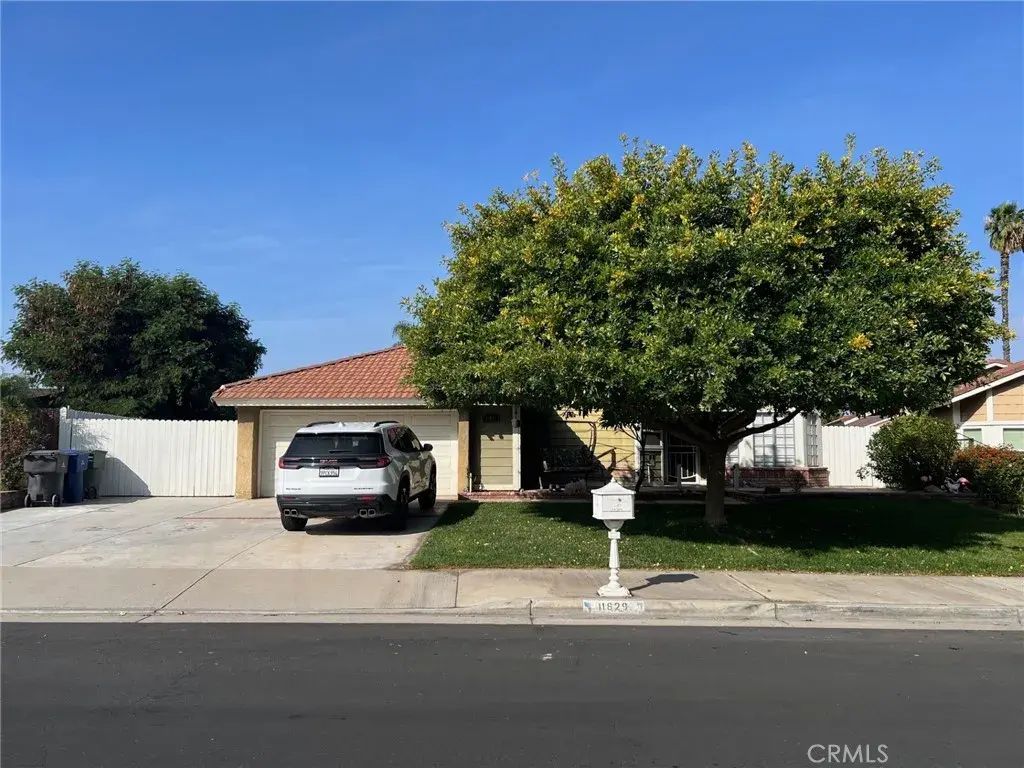 11629 Inwood, Riverside