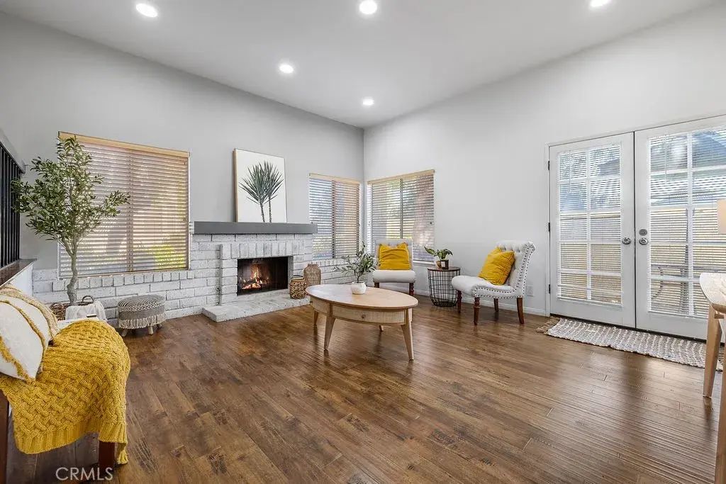 3216 Darby Street 103, Simi Valley