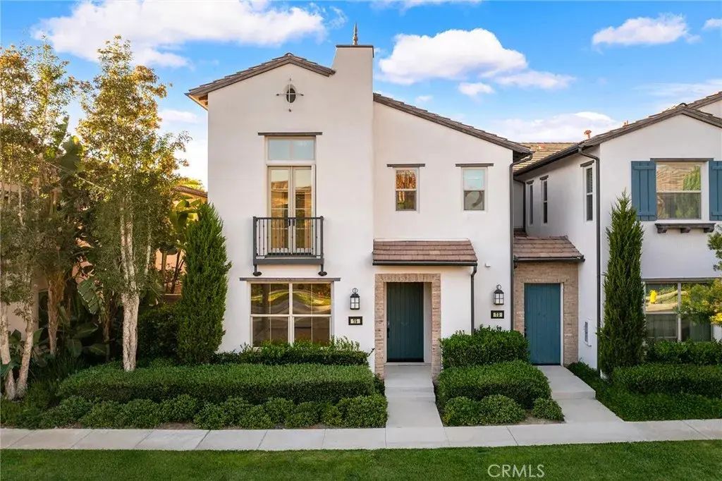 75 Henson, Irvine