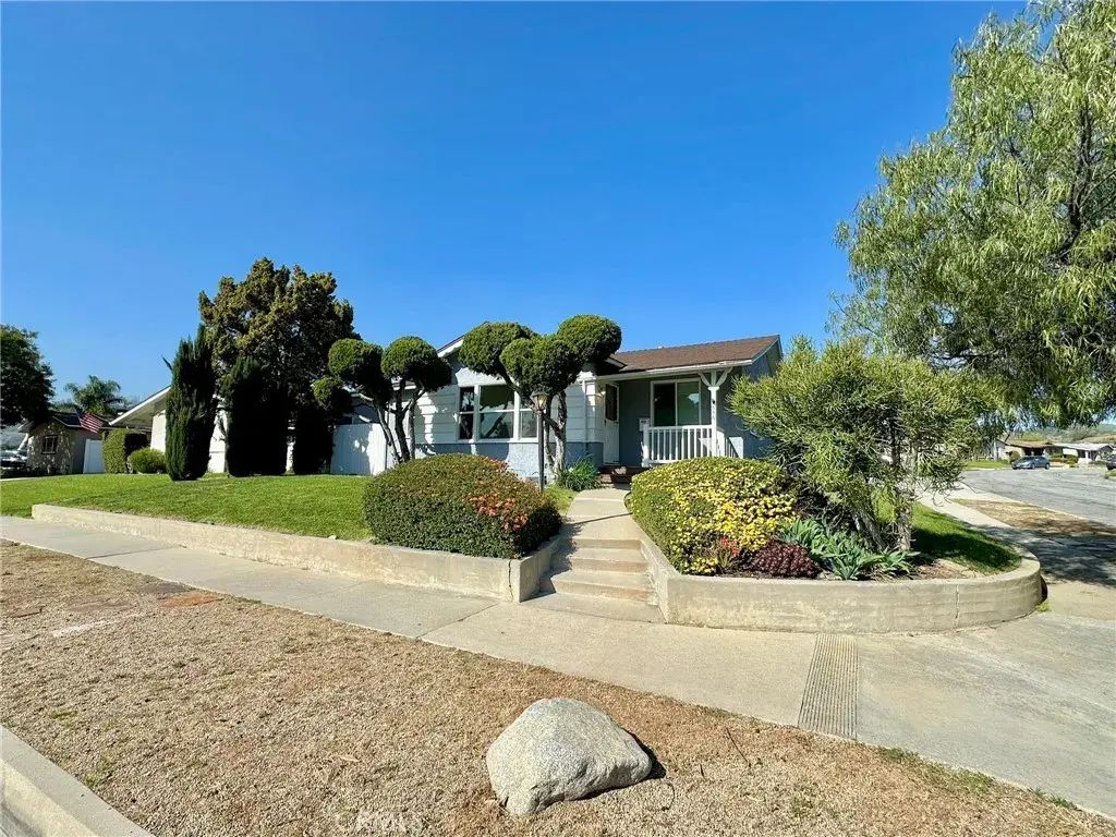 656 Remuda Drive, Glendora