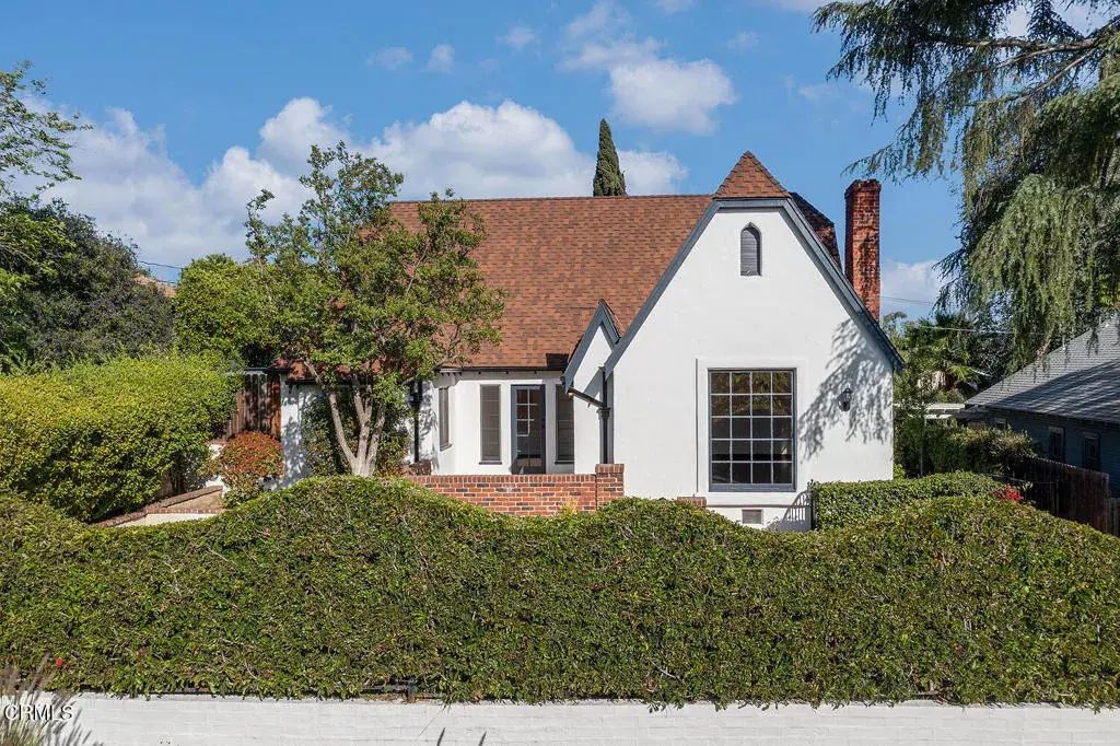 5240 Ellenwood Place, Los Angeles
