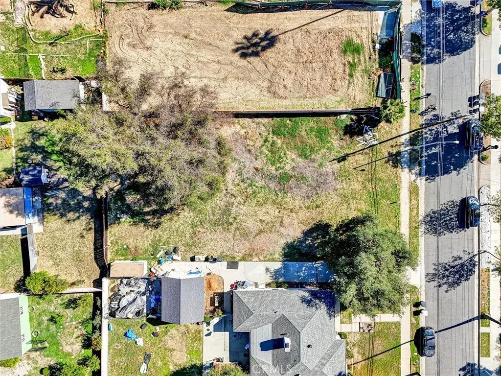 295 W Montana, Pasadena