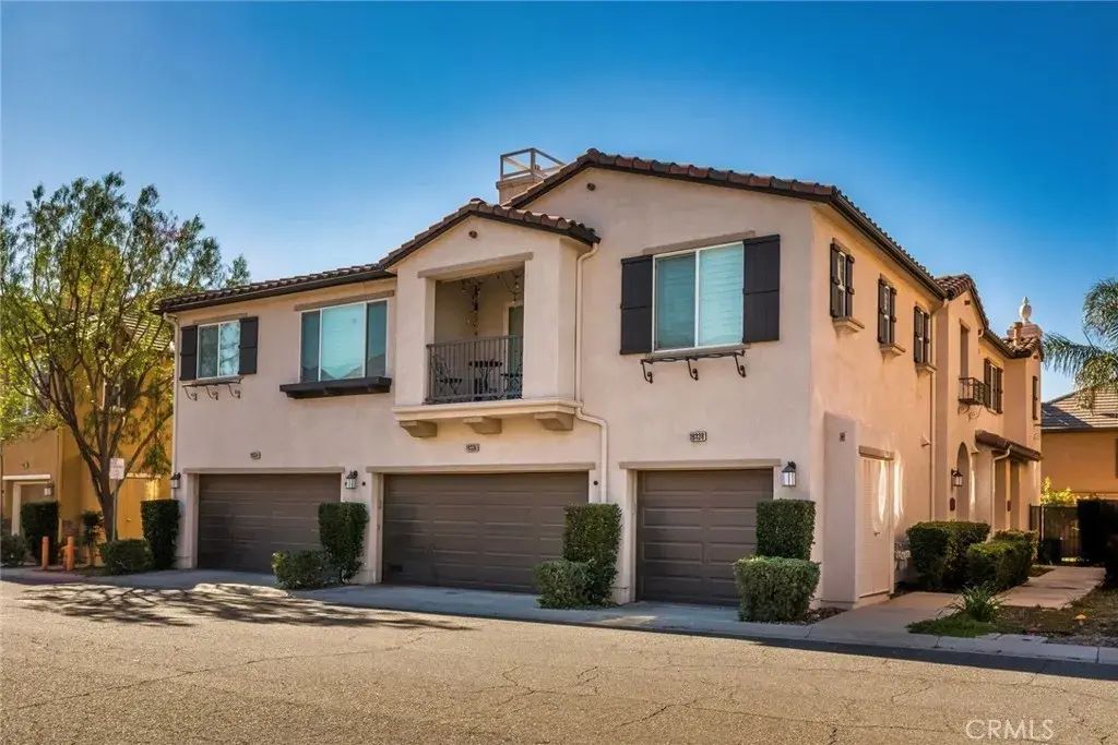 19336 Opal Lane, Saugus