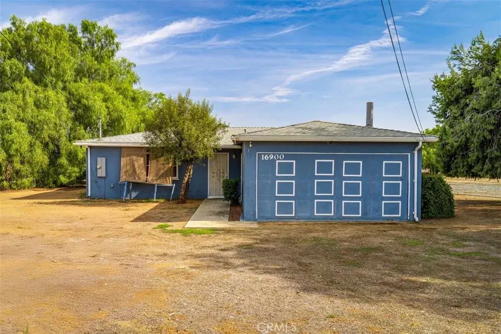 16900 Wood Road, Riverside