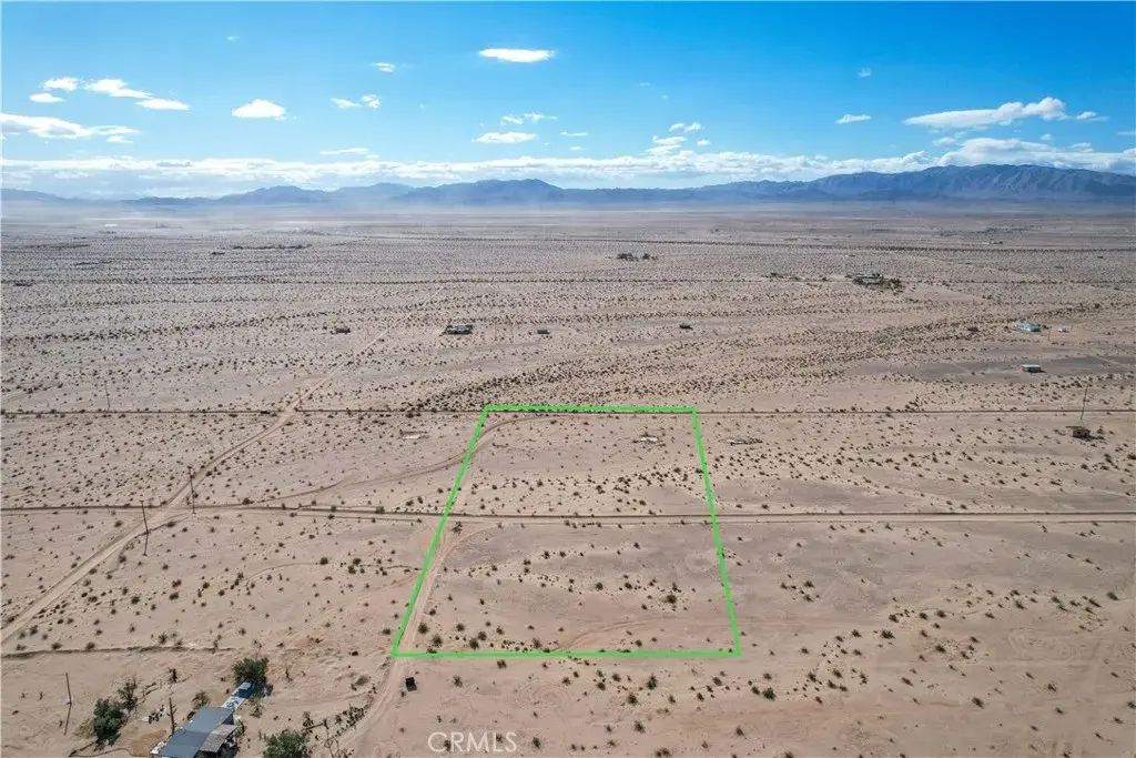 82480 Pipeline, 29 Palms