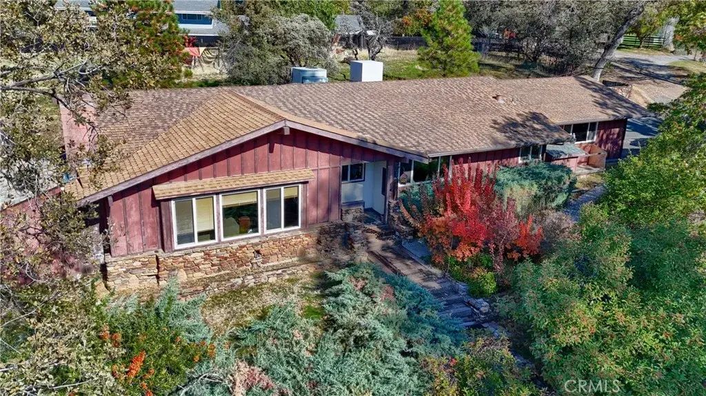 42997 E Mountain View Lane, Oakhurst