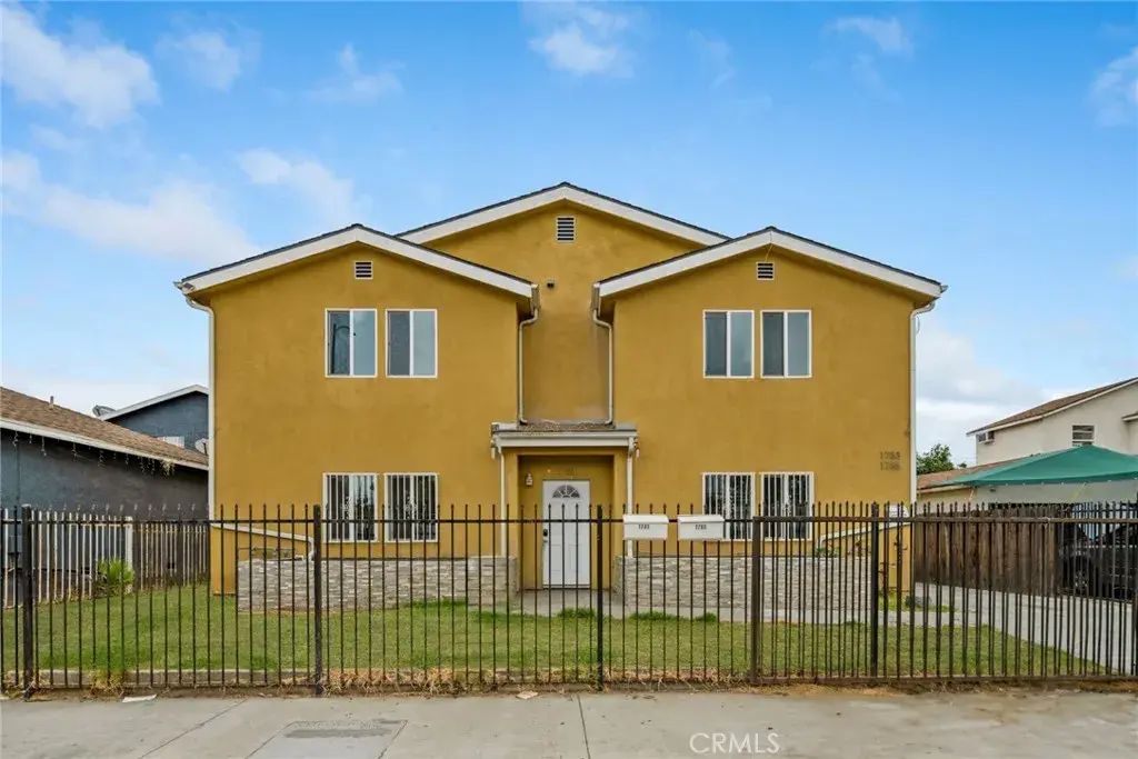 1783 E Imperial Highway, Los Angeles