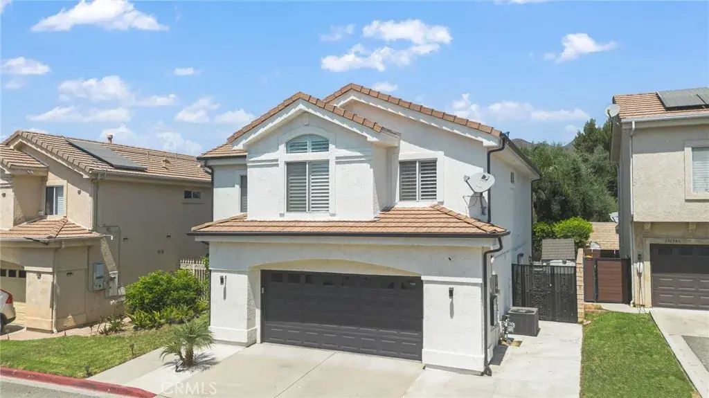 13656 Dronfield Ave, Sylmar