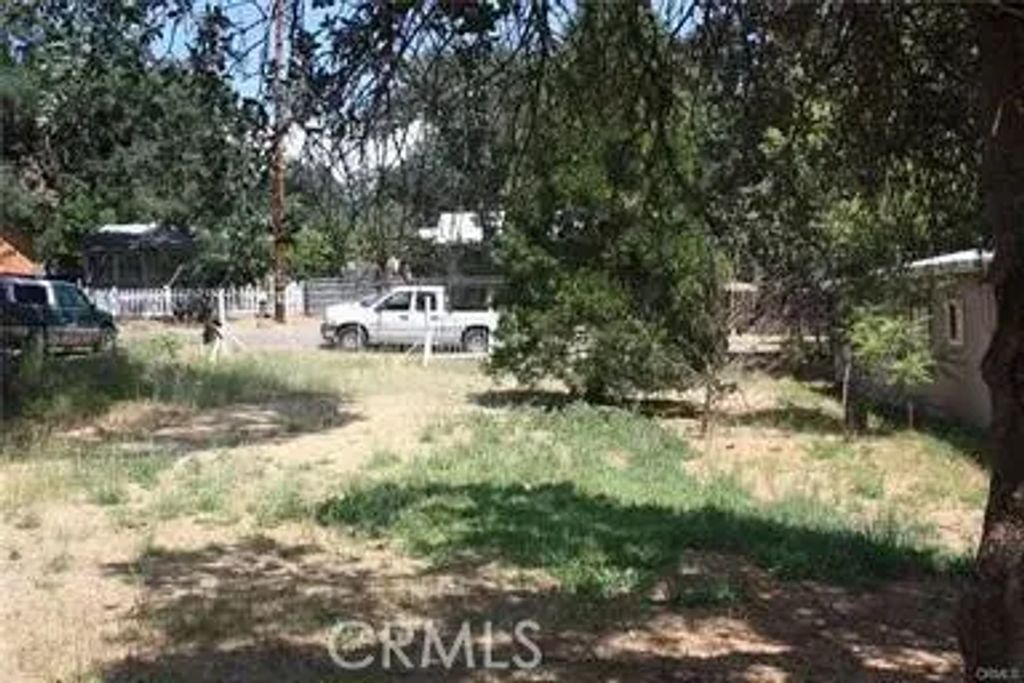 5582 Cottage, Clearlake