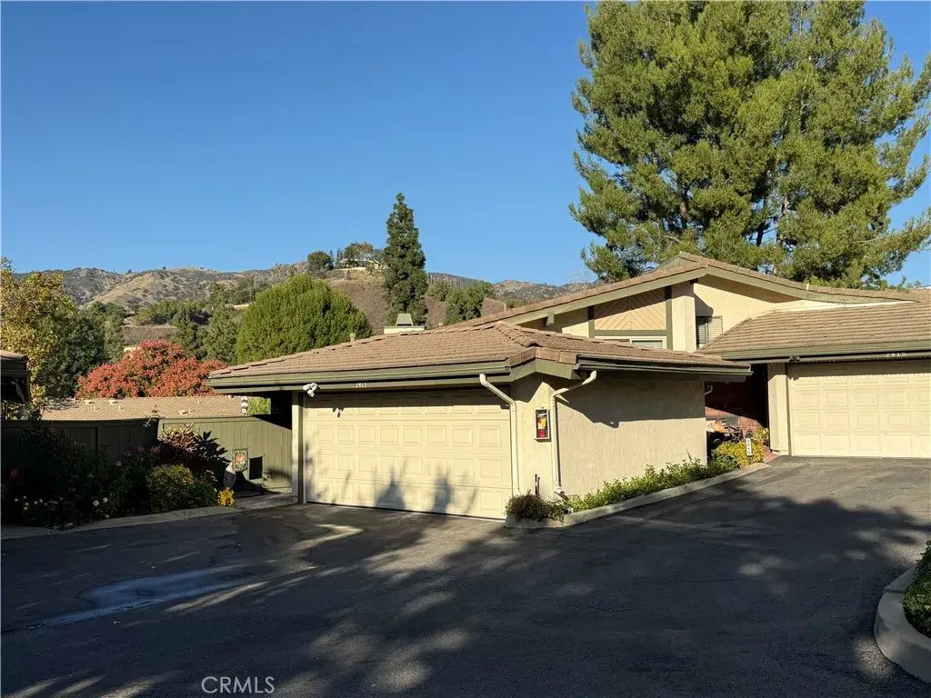2413 E Greenview, Glendora