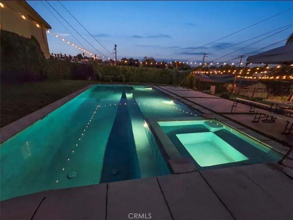 651 Record, East Los Angeles