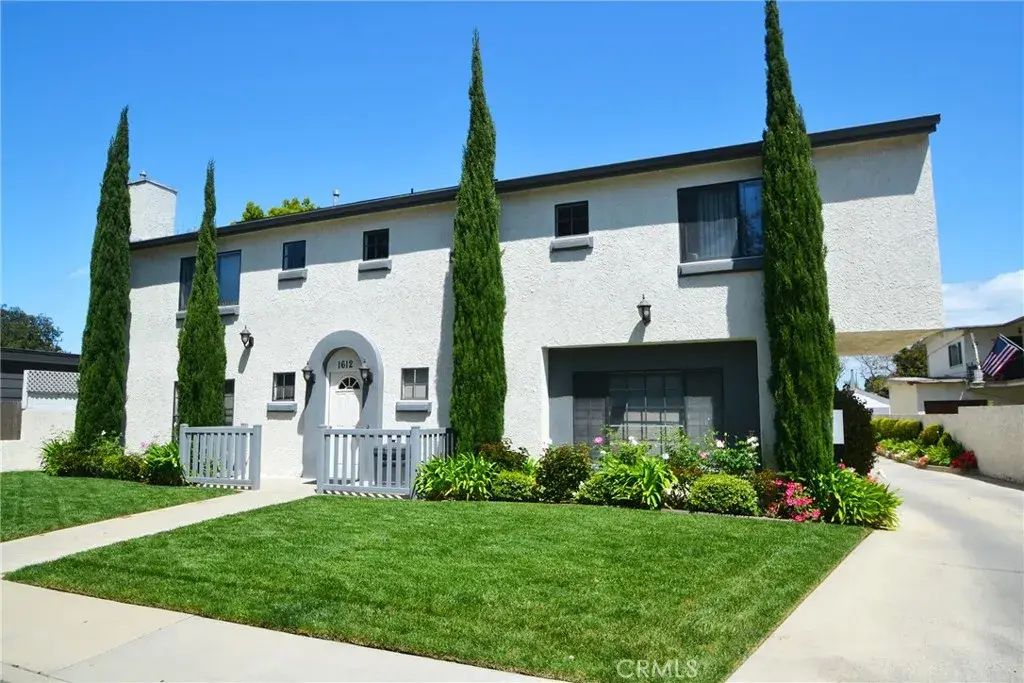 1614 Madrid Ave. B, Torrance