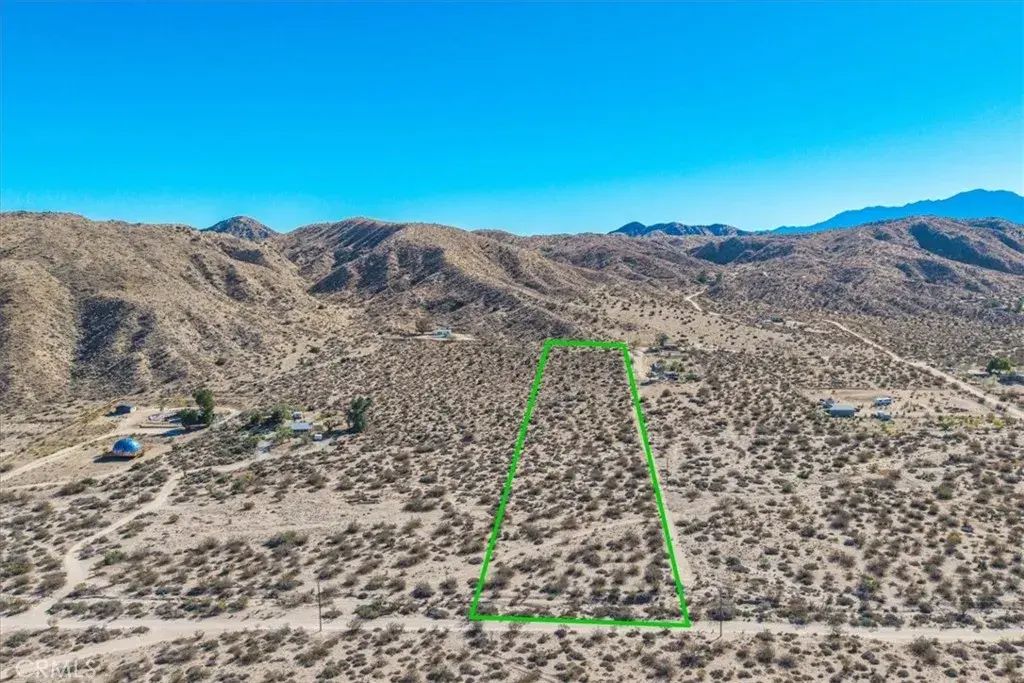 4321 Padre Road, Morongo Valley