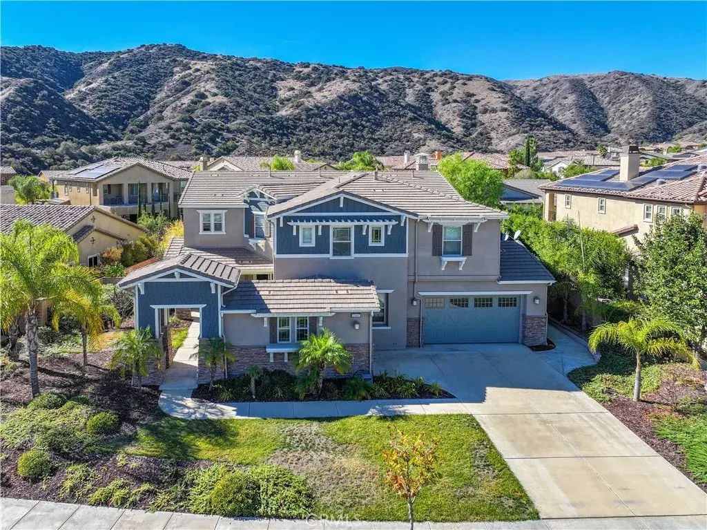 22407 Leisure, Corona