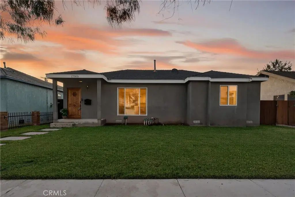17303 Wilkie, Torrance
