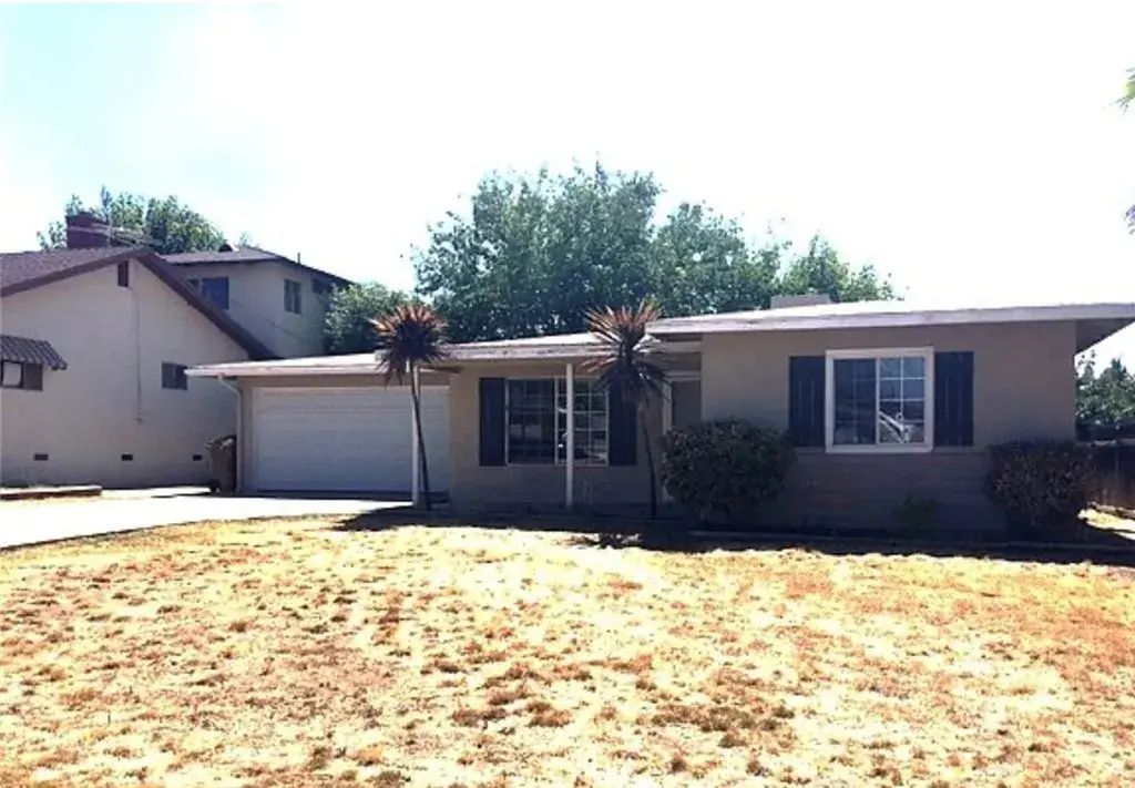 35211 Elm, Yucaipa