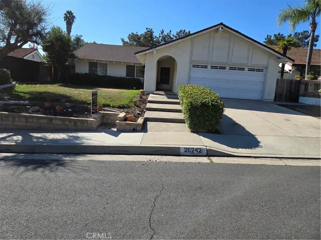 26242 Papagayo, Mission Viejo