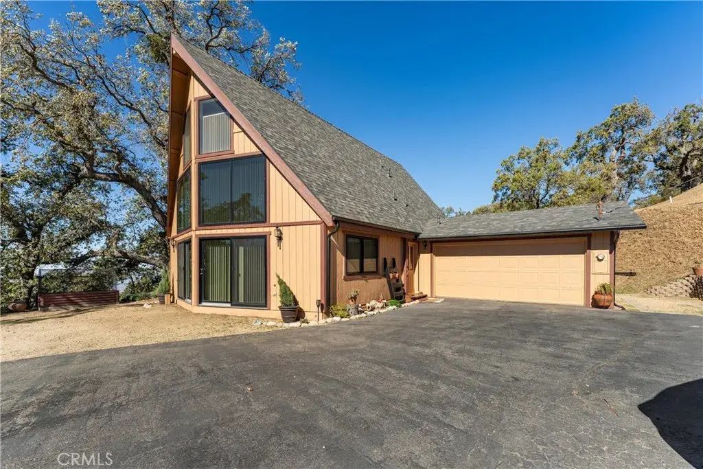30320 Rollingoak, Tehachapi
