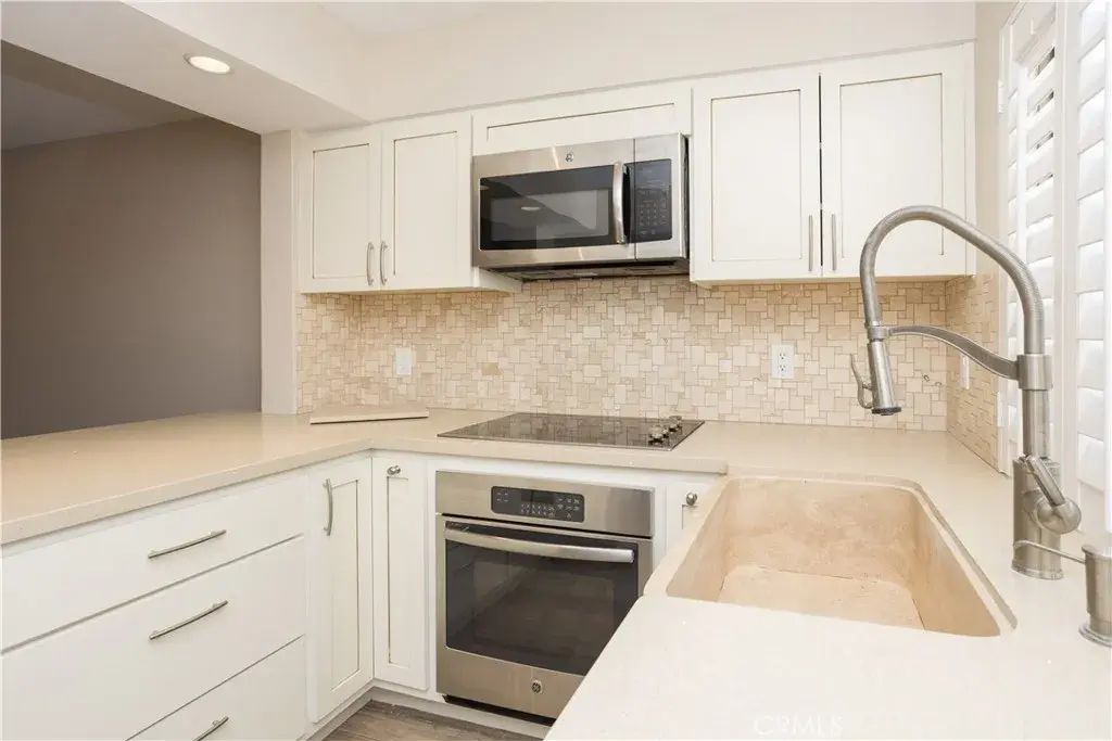 48902 Desert Flower, Palm Desert