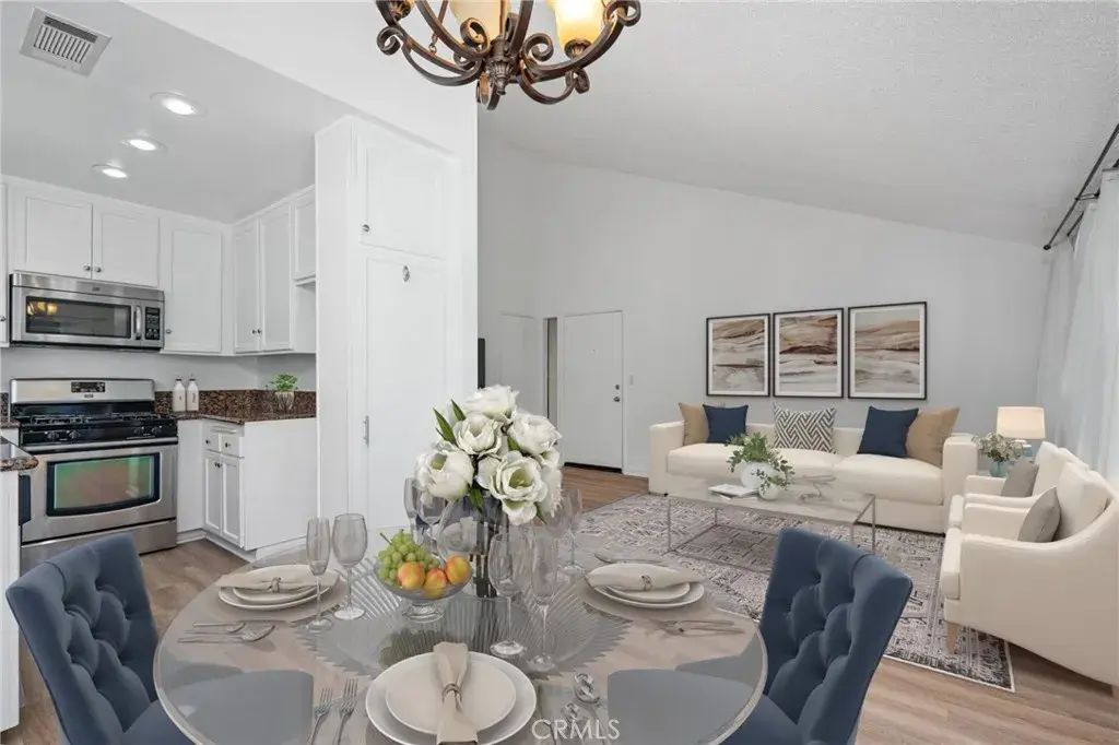 18119 Sundowner 976, Canyon Country