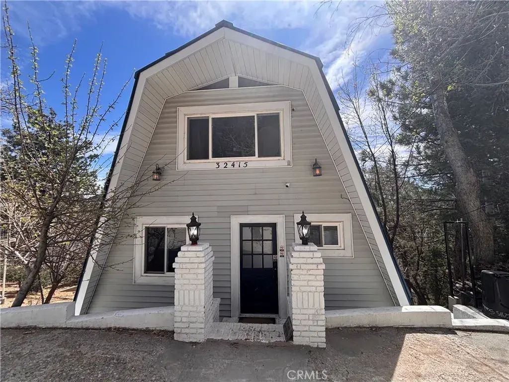 32415 Scandia Drive, Running Springs
