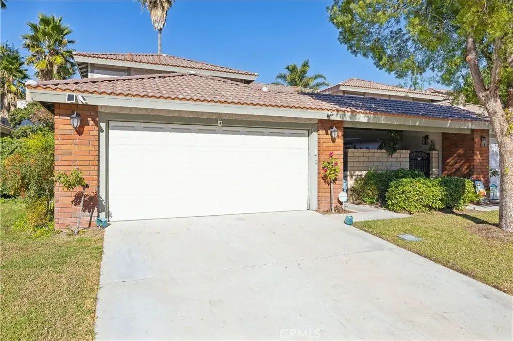 15813 Ada, Canyon Country