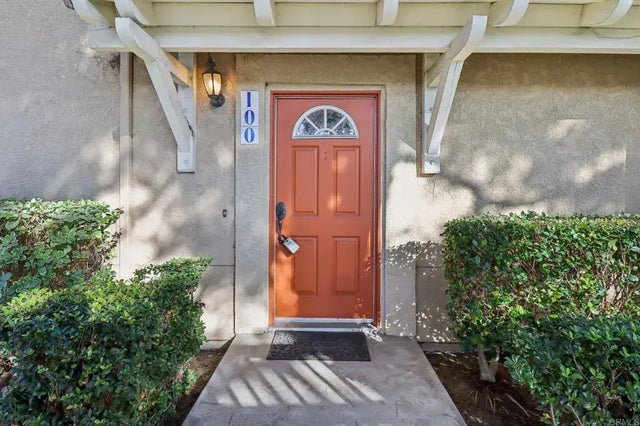 7747 Caminito Monarca 100, Carlsbad