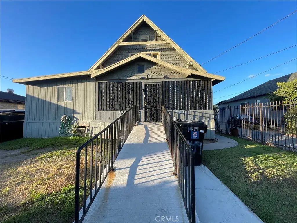 1419 E 61st Street East, Los Angeles