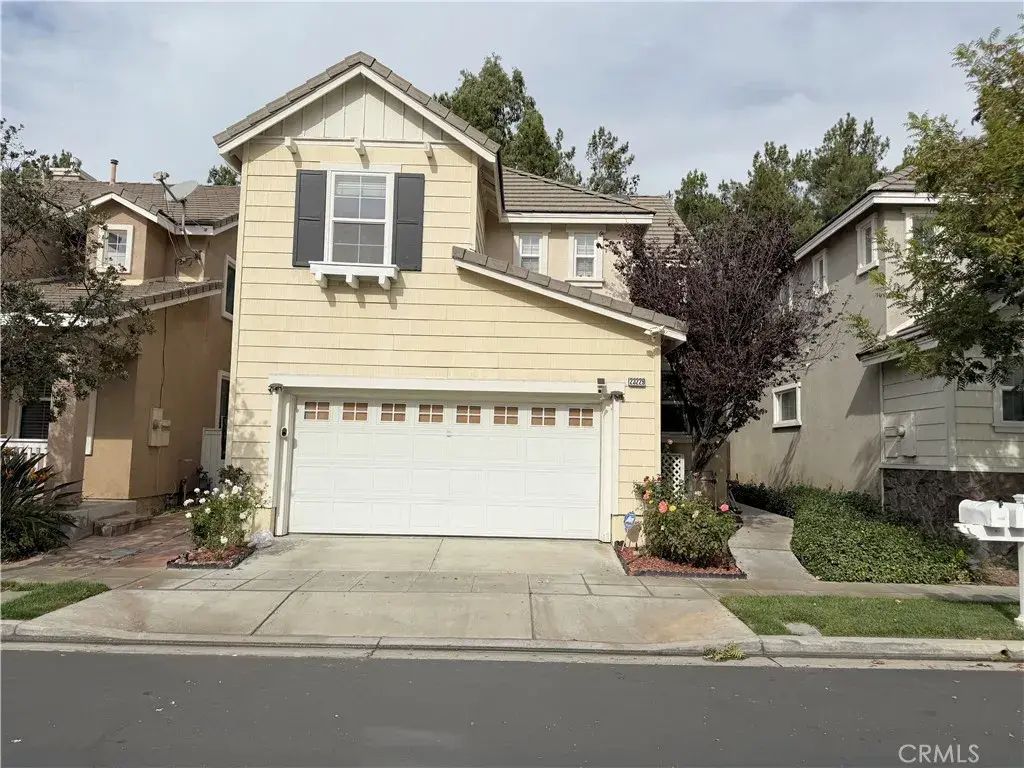 23229 Beachcomber Ln, Valencia