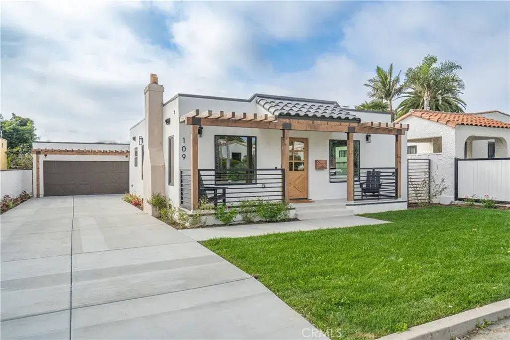 109 S Dunning, Ventura