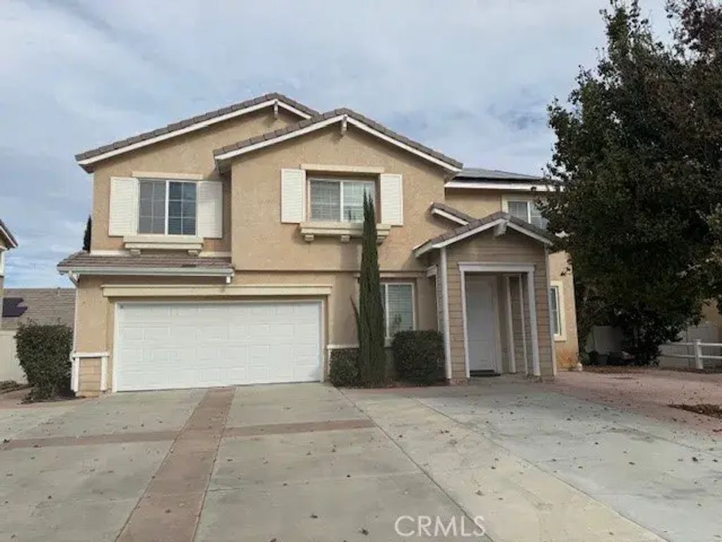 2401 W Avenue P12, Palmdale