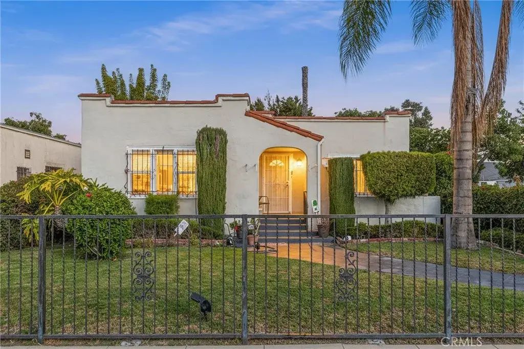 1501 W 53rd, Los Angeles