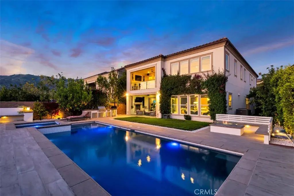 11929 Ricasoli Way, Porter Ranch