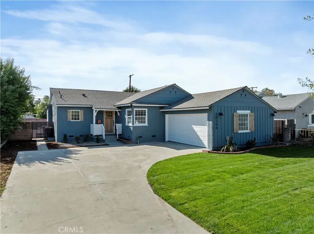 20156 Bassett, Winnetka