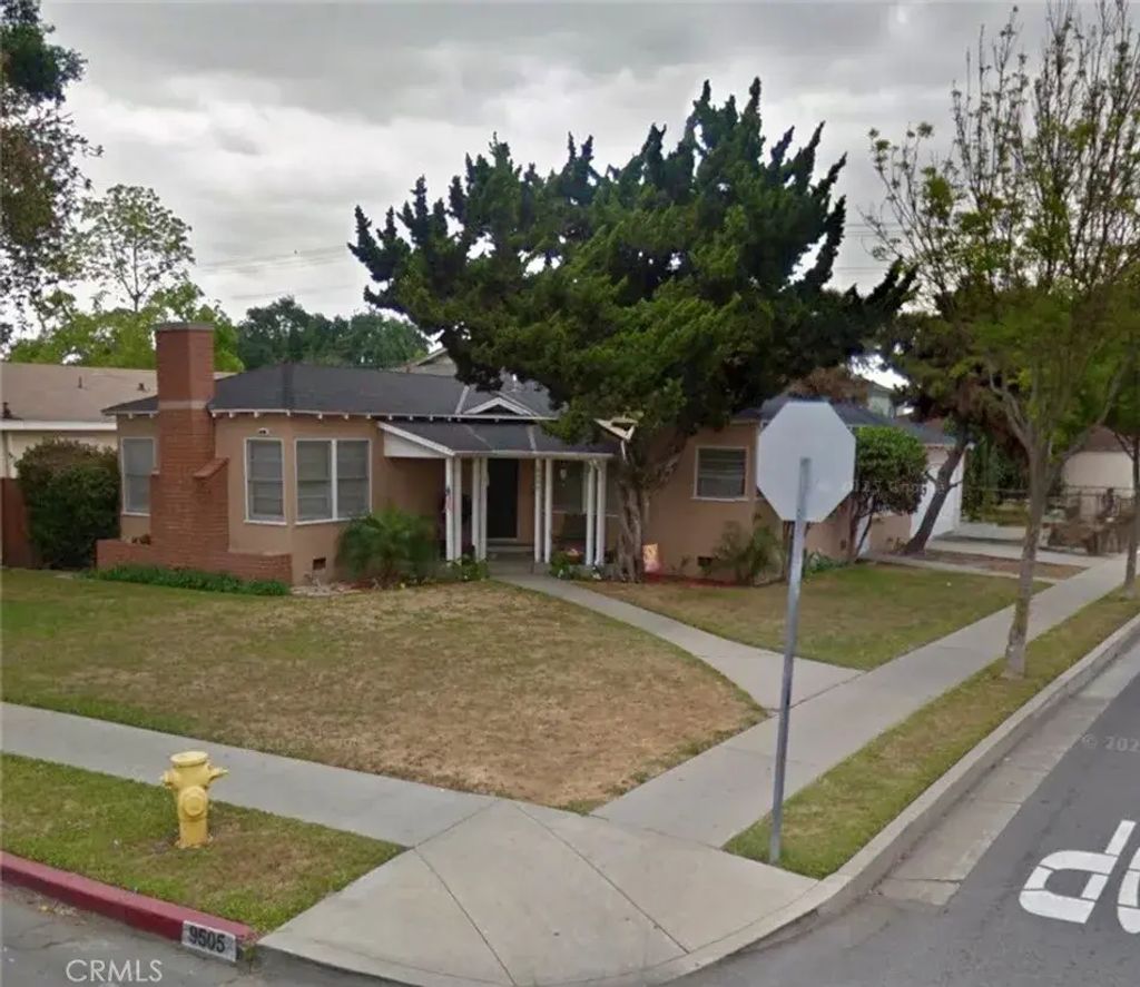 9505 Bryson, South Gate