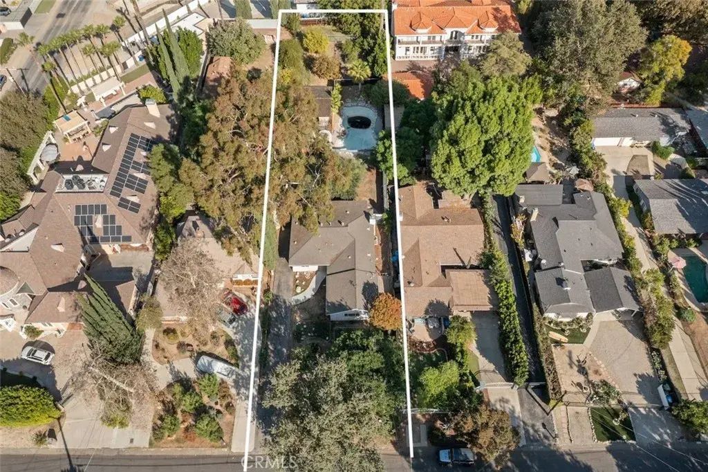 23143 Dolorosa Street, Woodland Hills