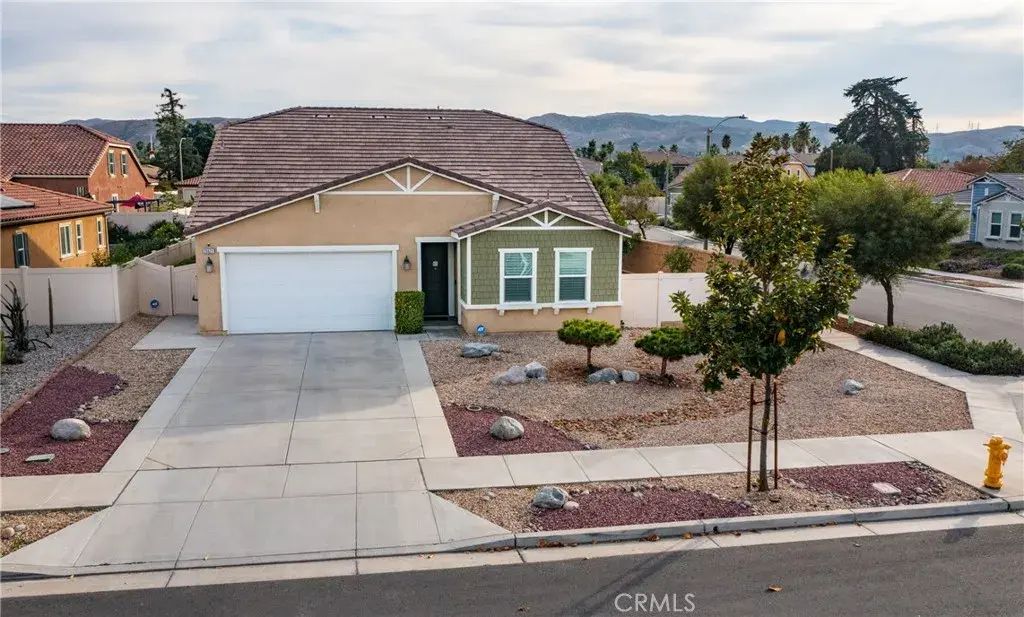 26623 Fino Court, Redlands
