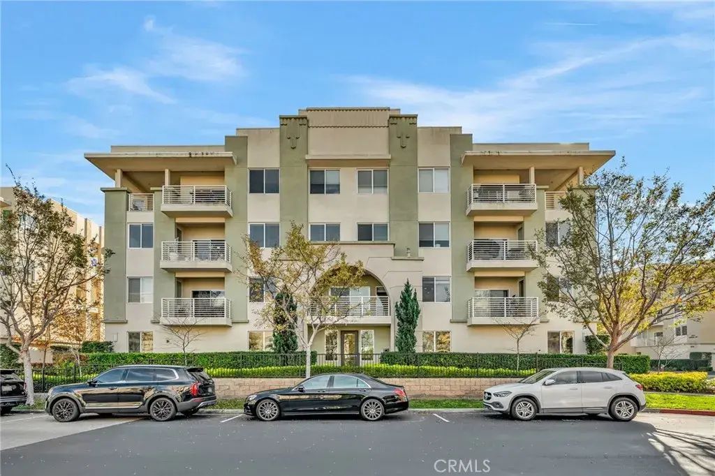 5450 Strand 202, Hawthorne