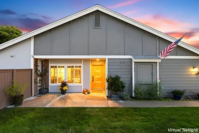 4590 Salem Place, Carlsbad