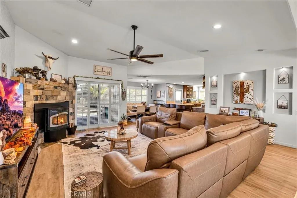 8367 Elk Trail, Yucca Valley