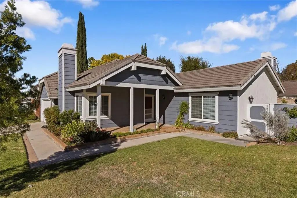 26010 Coronado Court, Valencia