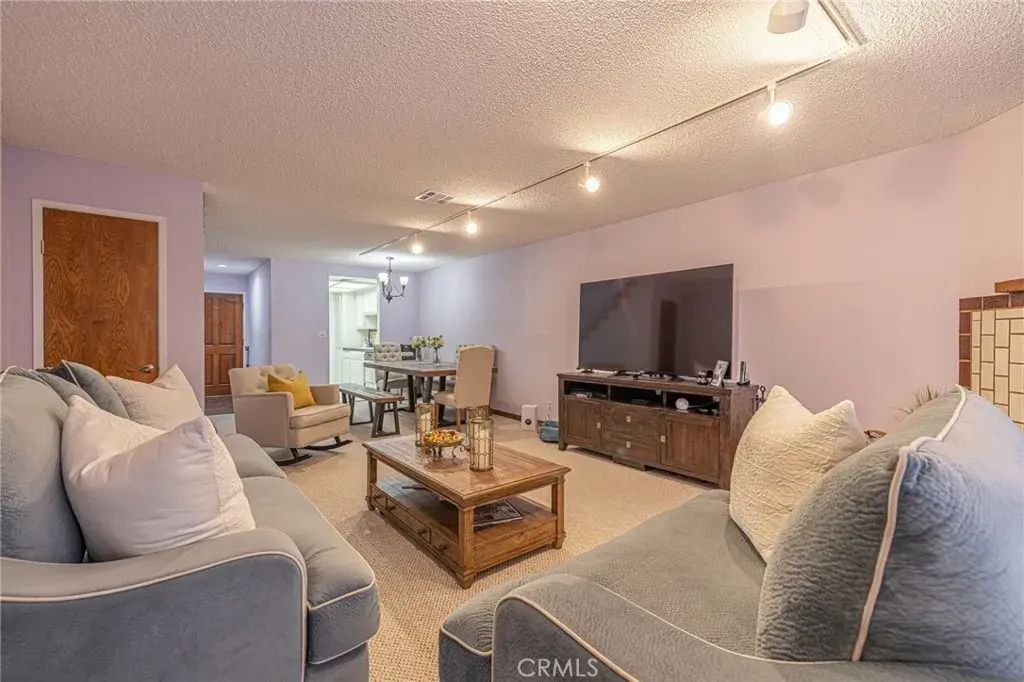 1114 San Rafael 7, Glendale